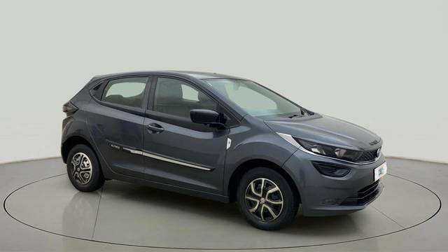 https://images10.gaadi.com/usedcar_image/4591886/original/79c5a72f7365cce40274790d798ea929.jpg?imwidth=6400