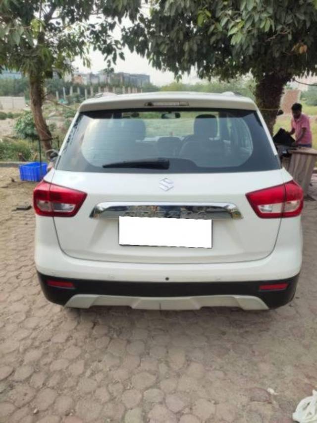 https://images10.gaadi.com/usedcar_image/4591915/original/processed_97e3dd47-c771-4cb2-ac64-d140db9ab949.jpg?imwidth=6402