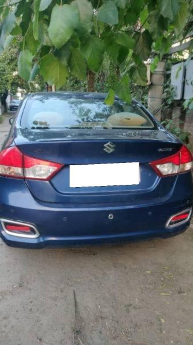 https://images10.gaadi.com/usedcar_image/4591932/original/processed_5e3b022e-ba37-4c8e-8730-8cb8ff96659e.jpg?imwidth=6401