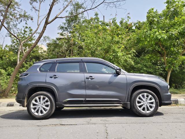https://images10.gaadi.com/usedcar_image/4591941/original/9be646cccc75e469b1c47bb45f71b267.jpg?imwidth=6401