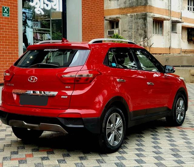 https://images10.gaadi.com/usedcar_image/4591975/original/processed_72dc7966224bc37480030a614bdd4cda.jpg?imwidth=6401