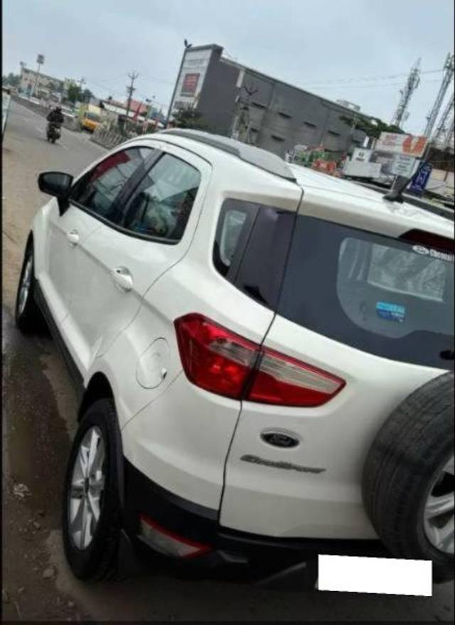 https://images10.gaadi.com/usedcar_image/4591982/original/processed_3433f1bc-e7d3-459c-94c2-dfc667131975.jpg?imwidth=6401