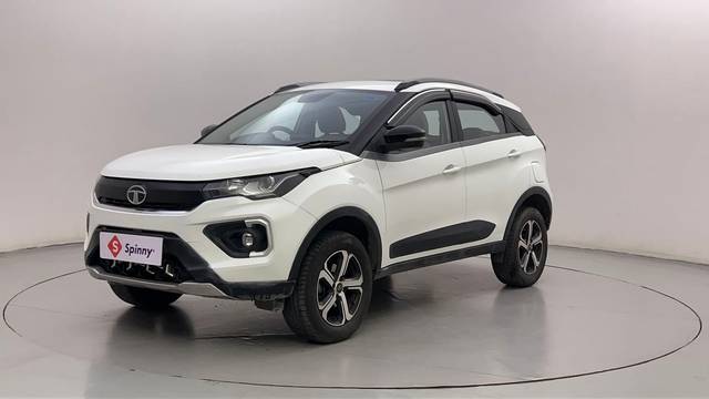 https://images10.gaadi.com/usedcar_image/4591989/original/994d549a61d4f5b3dd9afc01552fceb2.JPG?imwidth=6400
