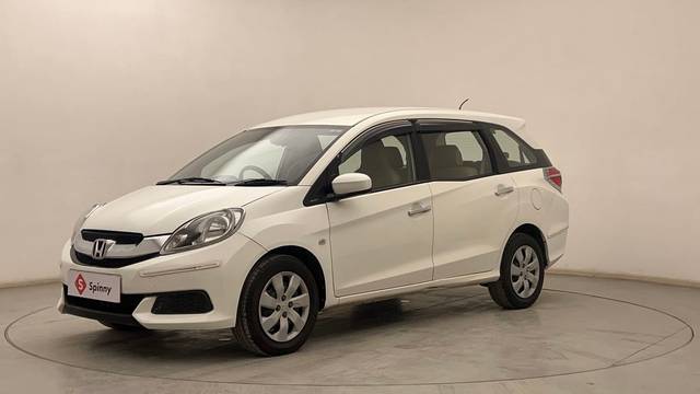 https://images10.gaadi.com/usedcar_image/4592029/original/5944dbdf3e0ceea4b6c4e7d8b4d7ffa6.JPG?imwidth=6400
