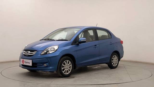 https://images10.gaadi.com/usedcar_image/4592039/original/81907e31ae8c929d2e97016b0833943c.JPG?imwidth=6400
