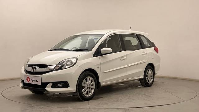 https://images10.gaadi.com/usedcar_image/4592044/original/1f0dd2ddf10e0df770f411b7d3b91cfc.JPG?imwidth=6400