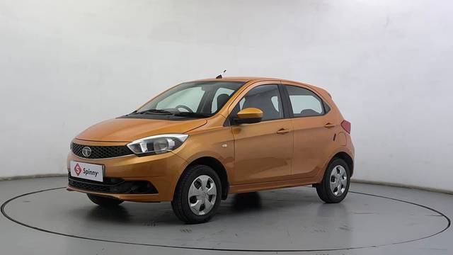 https://images10.gaadi.com/usedcar_image/4592063/original/7db4e162ae71a52a05dd93011492d411.JPG?imwidth=6400