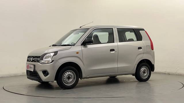 https://images10.gaadi.com/usedcar_image/4592078/original/66c8a034b83792f2d76152eef3e9995e.JPG?imwidth=6400