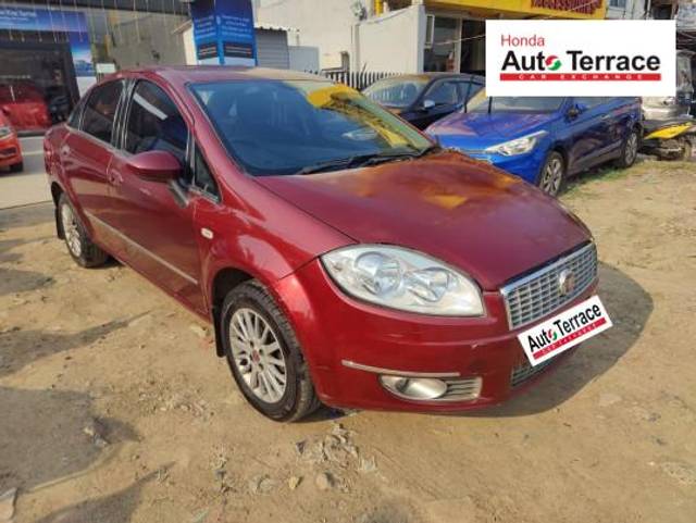 https://images10.gaadi.com/usedcar_image/4592081/original/df90786316035f19b339b98219ab7992.jpeg?imwidth=6400