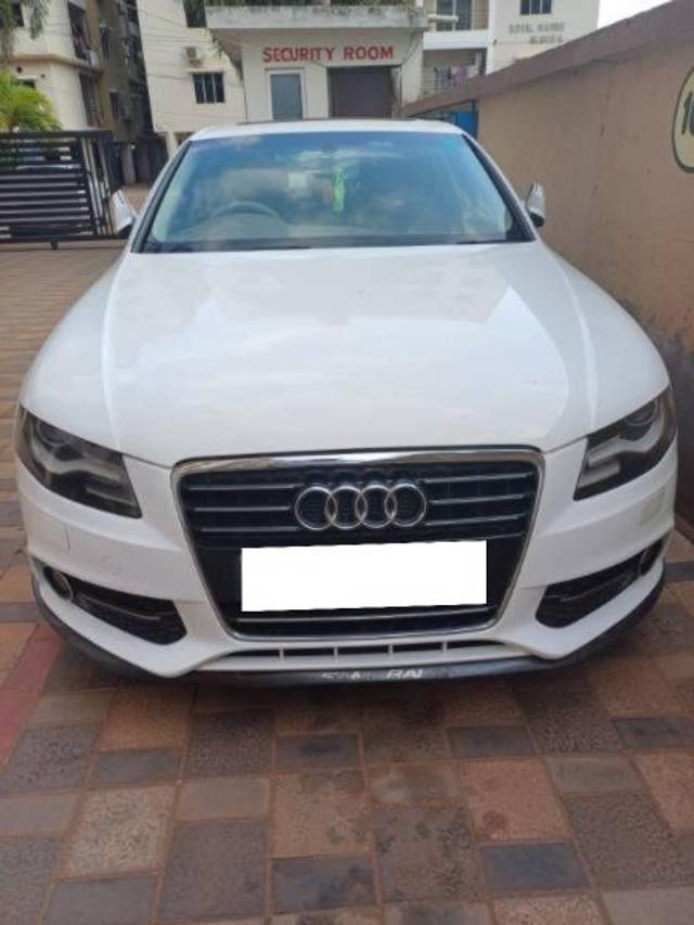 https://images10.gaadi.com/usedcar_image/4592084/original/processed_6a497880-0995-49a4-96c2-9f2ce7a3860e.jpg?imwidth=6400