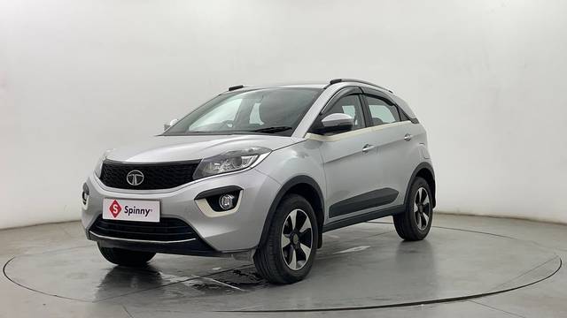 https://images10.gaadi.com/usedcar_image/4592106/original/a86a59d84f0b6aeefb0f25a7e651e1dc.JPG?imwidth=6400