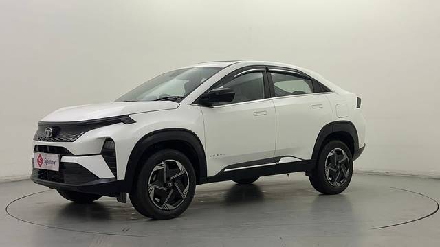 https://images10.gaadi.com/usedcar_image/4592136/original/9cccd6281c26cbac58e29c3acd494dac.JPG?imwidth=6400