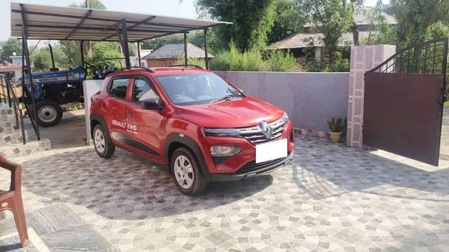 https://images10.gaadi.com/usedcar_image/4592175/original/processed_24c4be1e-6470-4df1-83ce-781e0591dc56.jpg?imwidth=6400