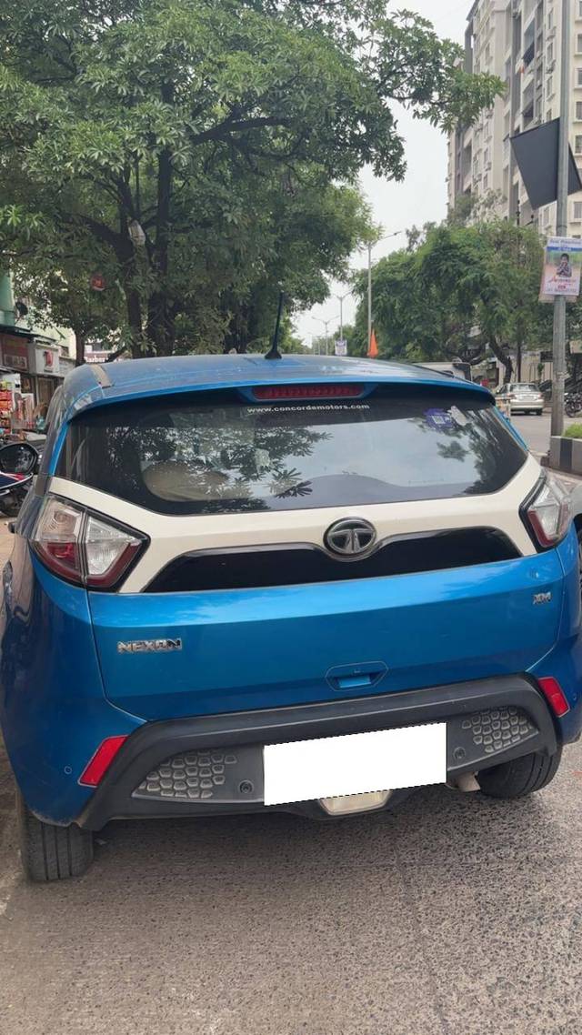 https://images10.gaadi.com/usedcar_image/4592254/original/processed_8a3dda82-bd7f-43a3-8746-b2ad0a5fd6be.jpg?imwidth=6400