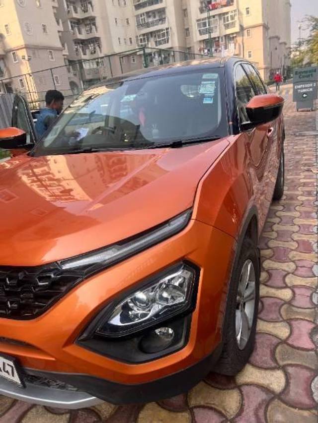 https://images10.gaadi.com/usedcar_image/4592261/original/processed_caf5a1ed-75f2-42b2-b869-2a9f29eb7530.jpg?imwidth=6400