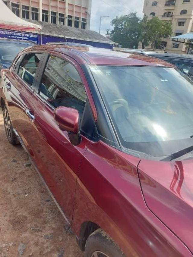 https://images10.gaadi.com/usedcar_image/4592269/original/processed_acfd9e82-5225-47ca-a464-f8f91131159e.jpg?imwidth=6401