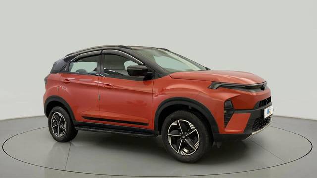 https://images10.gaadi.com/usedcar_image/4592288/original/feeea6c145d651f781f63647336c8b5f.jpg?imwidth=6400