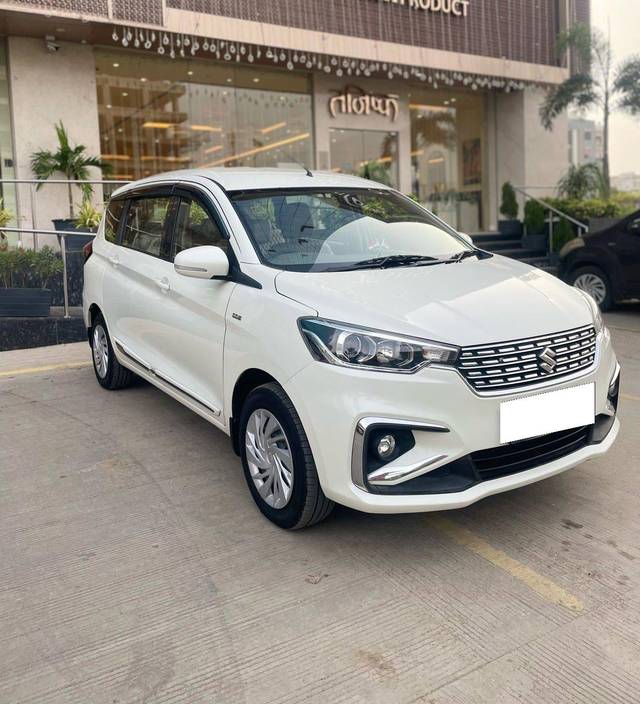 https://images10.gaadi.com/usedcar_image/4592290/original/processed_1231ef599d41bb65df2d336e3d080b89.jpg?imwidth=6400