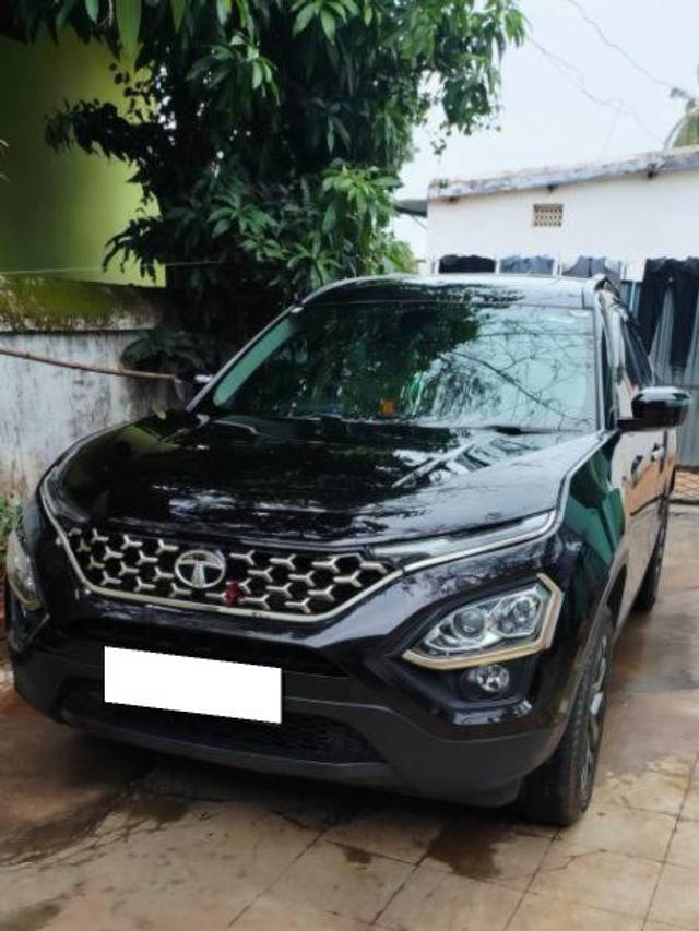 https://images10.gaadi.com/usedcar_image/4592300/original/processed_64b3f7f8-456e-4758-ba1a-fa937f982ce4.jpg?imwidth=6400