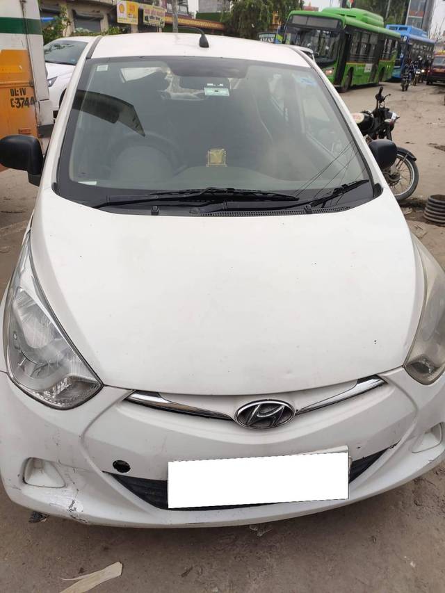 https://images10.gaadi.com/usedcar_image/4592330/original/processed_e4a3a0ec-a8dc-4549-ab15-104f1bc4fbc8.jpg?imwidth=6401