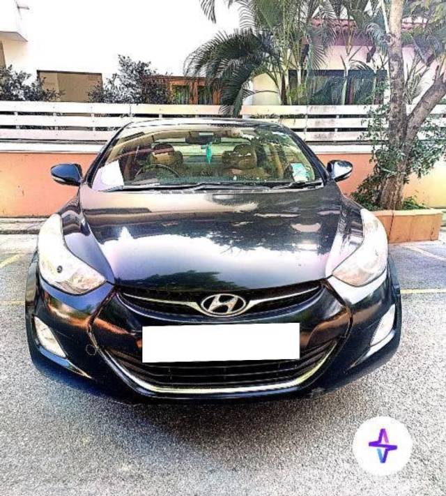 https://images10.gaadi.com/usedcar_image/4592353/original/processed_d12353a2-3478-451f-a505-26a8e0c148fe.jpg?imwidth=6401