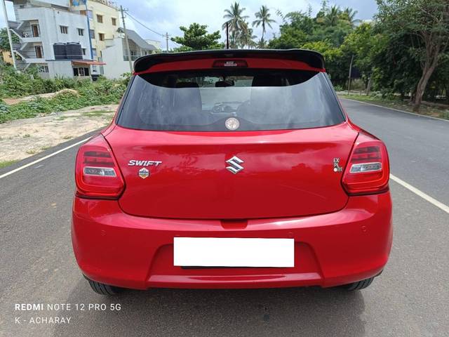 https://images10.gaadi.com/usedcar_image/4592443/original/processed_48534b637f4f9b13496a99010dad4c0a.jpg?imwidth=6402