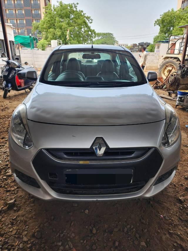 https://images10.gaadi.com/usedcar_image/4592452/original/d2f2fd12-c18e-4097-a456-378fb488f522.jpg?imwidth=6401