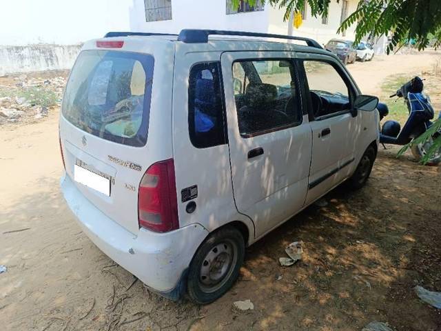 https://images10.gaadi.com/usedcar_image/4592519/original/processed_ce926cdc-8241-4014-81c8-8eca41a2cc6b.jpg?imwidth=6401