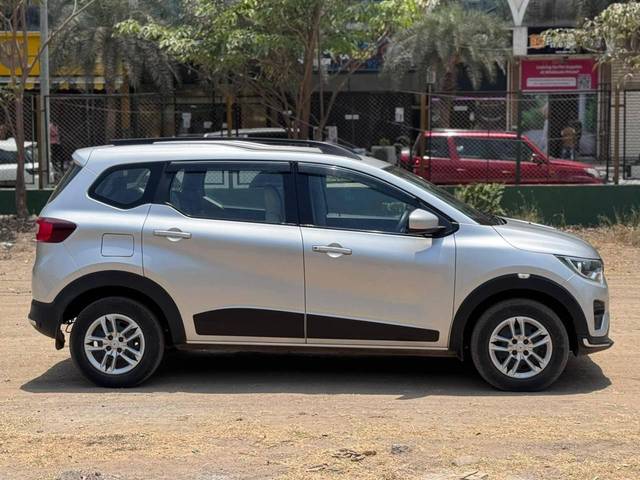 https://images10.gaadi.com/usedcar_image/4592527/original/processed_b73785f69f34bdd1542664bfe8df6a85.jpg?imwidth=6401