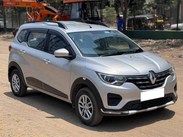 https://images10.gaadi.com/usedcar_image/4592527/original/processed_c5652bcaa47a94bbbd78c383f1bd17a7.jpg?imwidth=6400