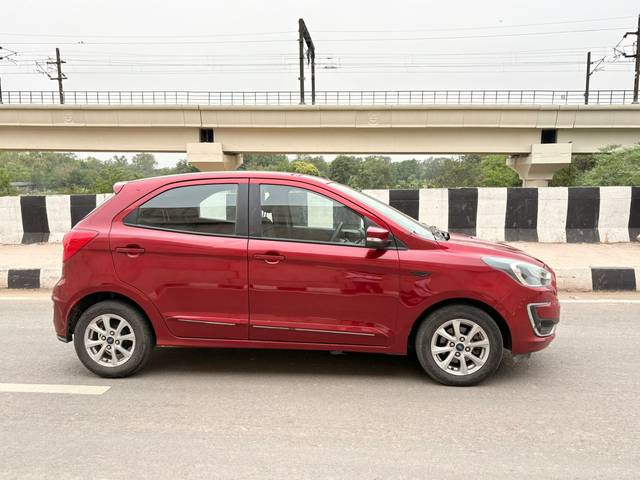 https://images10.gaadi.com/usedcar_image/4592545/original/62008e6607d8a15fec02318423845f2d.jpg?imwidth=6401