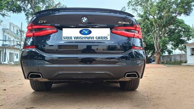 https://images10.gaadi.com/usedcar_image/4592564/original/processed_30ec93df511c911b400426c7e1d363e7.jpeg?imwidth=6402