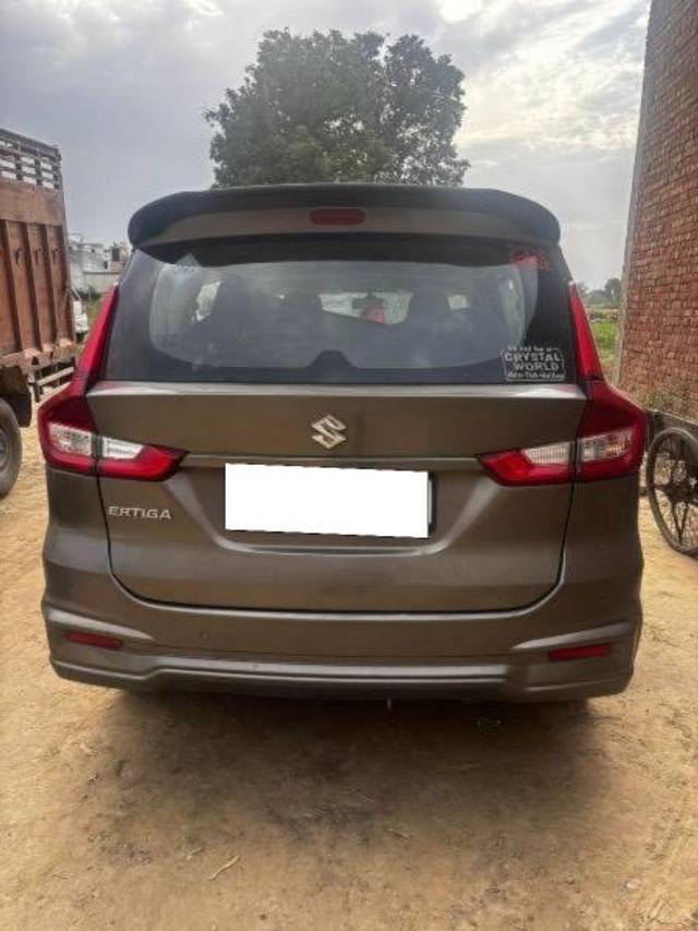 https://images10.gaadi.com/usedcar_image/4592565/original/processed_628f12d5-fd04-49a2-89d6-624d91450a47.jpeg?imwidth=6401