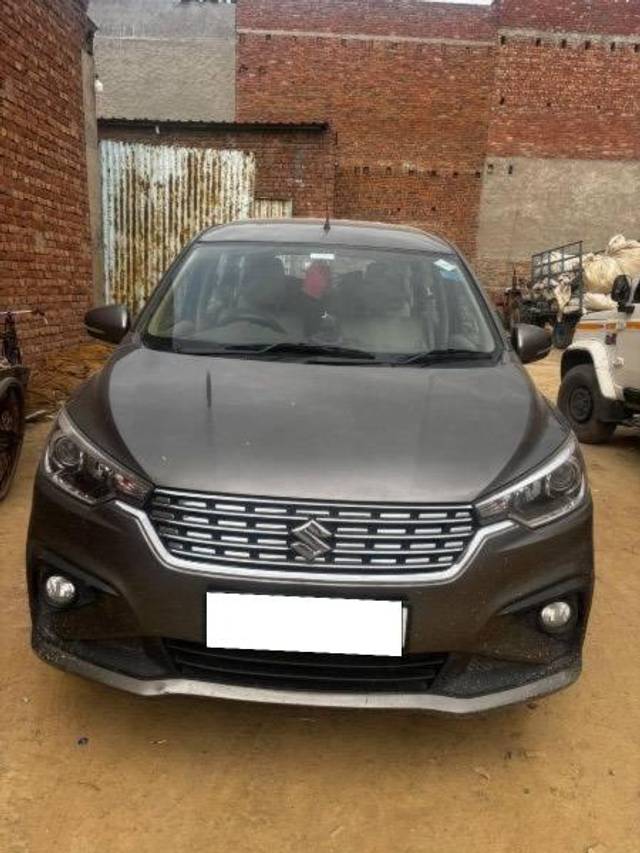 https://images10.gaadi.com/usedcar_image/4592565/original/processed_fff2dd4b-59ae-4110-9881-8834dad09588.jpeg?imwidth=6402