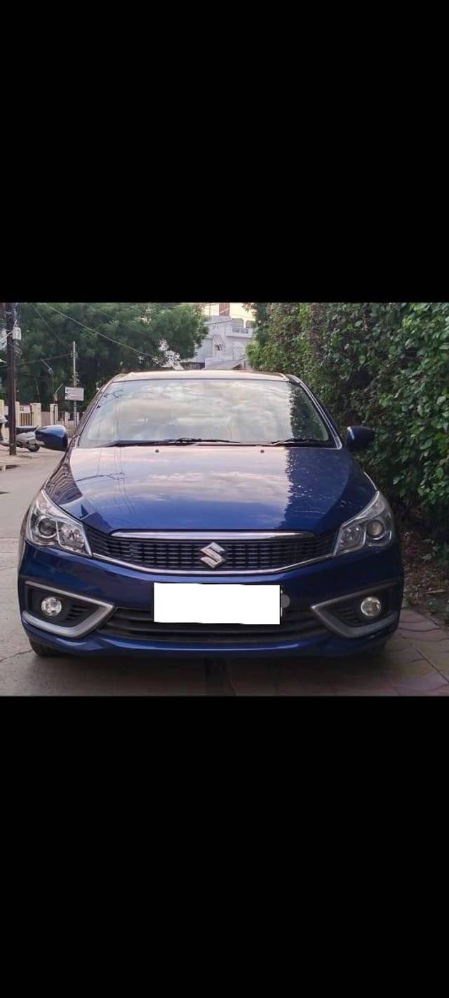 https://images10.gaadi.com/usedcar_image/4592570/original/processed_8017a52d29550bb116f238d430f20ab3.jpeg?imwidth=6400