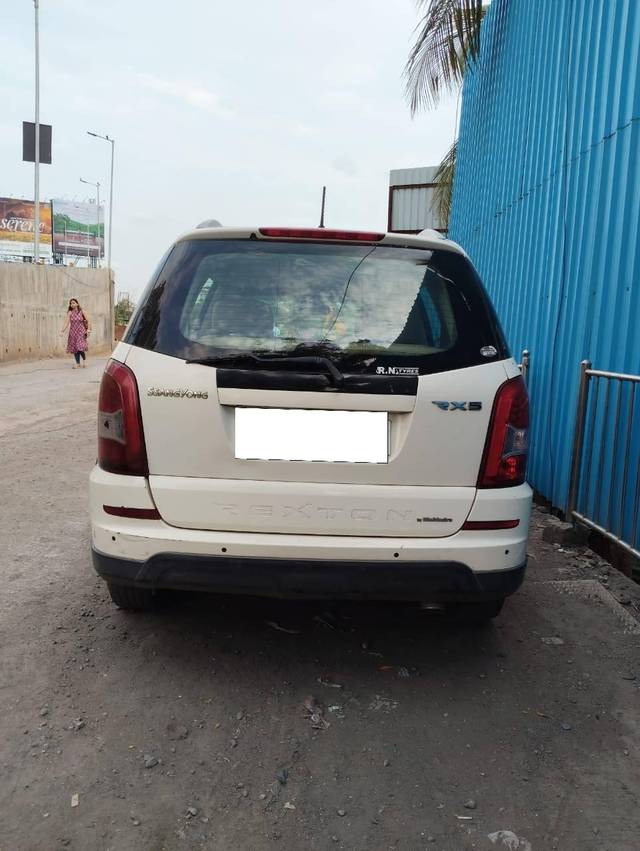 https://images10.gaadi.com/usedcar_image/4592573/original/processed_6339937f72c3b40e978e5651badf661c.jpg?imwidth=6402