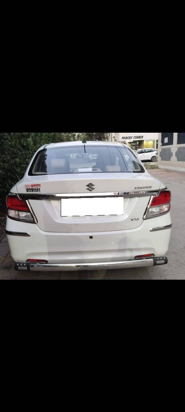 https://images10.gaadi.com/usedcar_image/4592662/original/processed_308bc349074de4e47c0917917d422b3e.jpeg?imwidth=6401