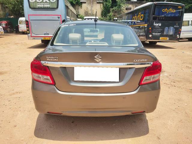 https://images10.gaadi.com/usedcar_image/4592681/original/processed_ca296a7f4563023063eb87788f83c740.jpg?imwidth=6402