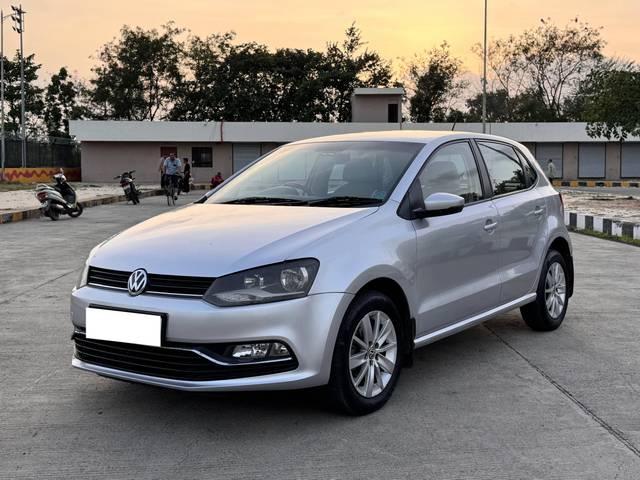 https://images10.gaadi.com/usedcar_image/4592702/original/processed_db824e8bc80fe503a1c932b5b3ea2564.JPG?imwidth=6402