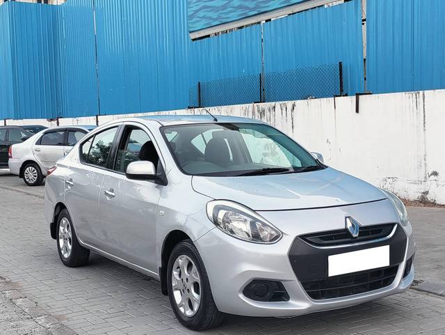 https://images10.gaadi.com/usedcar_image/4592707/original/processed_41ad2bfd042b081bcd226ad665a6cd4c.jpg?imwidth=6400