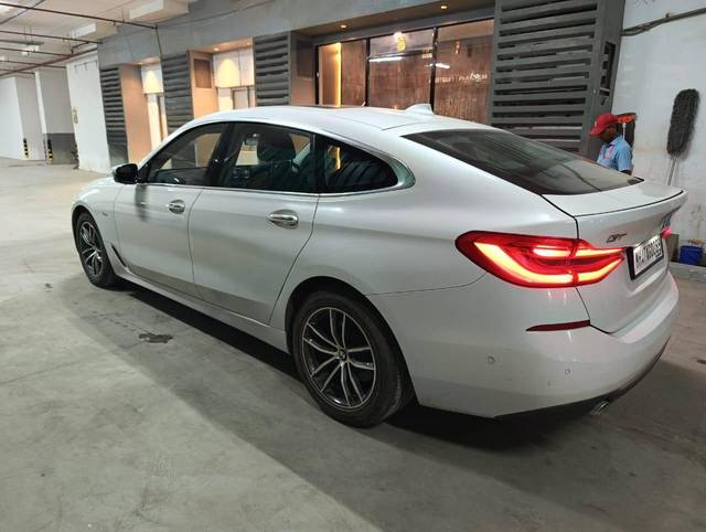https://images10.gaadi.com/usedcar_image/4592736/original/processed_180a8ec9d49274953a1b8d3fd0b9b937.jpg?imwidth=6402