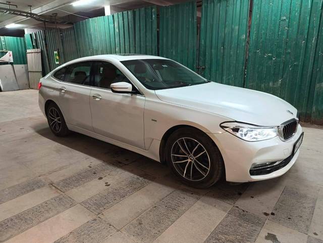 https://images10.gaadi.com/usedcar_image/4592736/original/processed_298654c7e6cebcd92860c153a8fed387.jpg?imwidth=6400