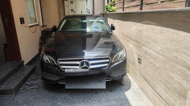 https://images10.gaadi.com/usedcar_image/4592757/original/b607162f-164e-4037-8c3c-9762366f83df.png?imwidth=6400