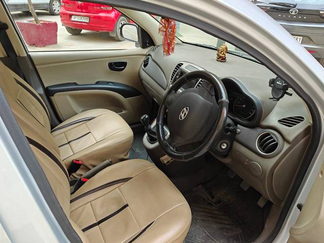 https://images10.gaadi.com/usedcar_image/4592781/original/ed125a9d-ef28-4b6b-ad9e-9e0577ed2b15.jpg?imwidth=6401