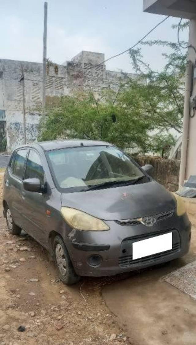 https://images10.gaadi.com/usedcar_image/4592794/original/processed_39fda8f5-c286-4ccf-836d-a99b860b6844.jpg?imwidth=6400