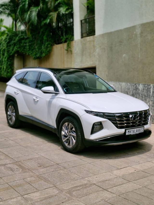 https://images10.gaadi.com/usedcar_image/4592839/original/processed_4d1f39d6ba6ce2ff92b684acab4c6d1c.jpg?imwidth=6400