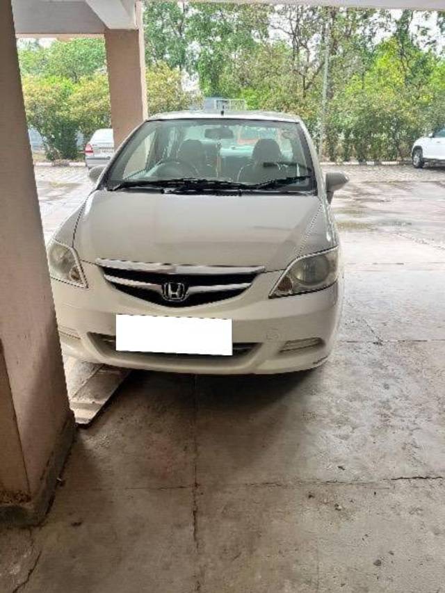 https://images10.gaadi.com/usedcar_image/4592840/original/processed_f948caa3-46dc-45c2-8317-a3101408536f.jpeg?imwidth=6401