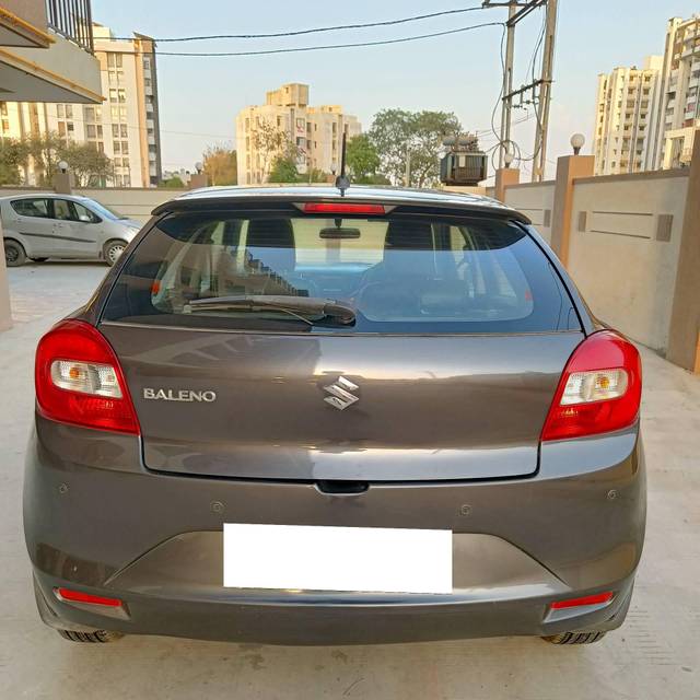 https://images10.gaadi.com/usedcar_image/4592853/original/processed_79752e35fe66638a23f5e42fe23ae1d9.jpg?imwidth=6401