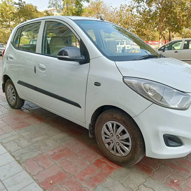 https://images10.gaadi.com/usedcar_image/4592855/original/processed_236d9e2638eb89485e5653da9832fa04.jpg?imwidth=6400