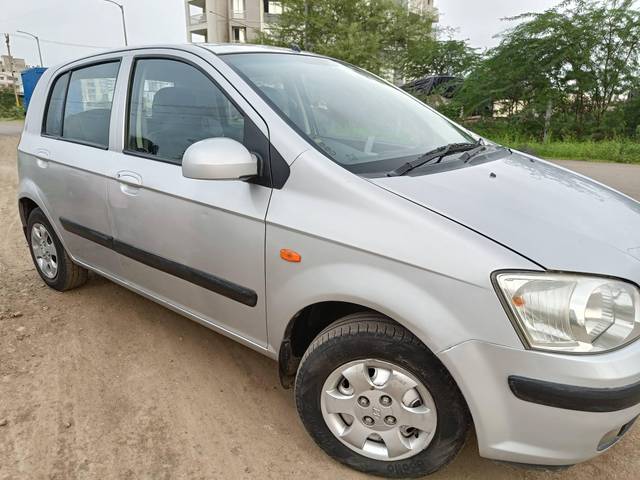 https://images10.gaadi.com/usedcar_image/4592857/original/processed_e2d99ed208fbf41fd3ab77396a66c7b8.jpg?imwidth=6400
